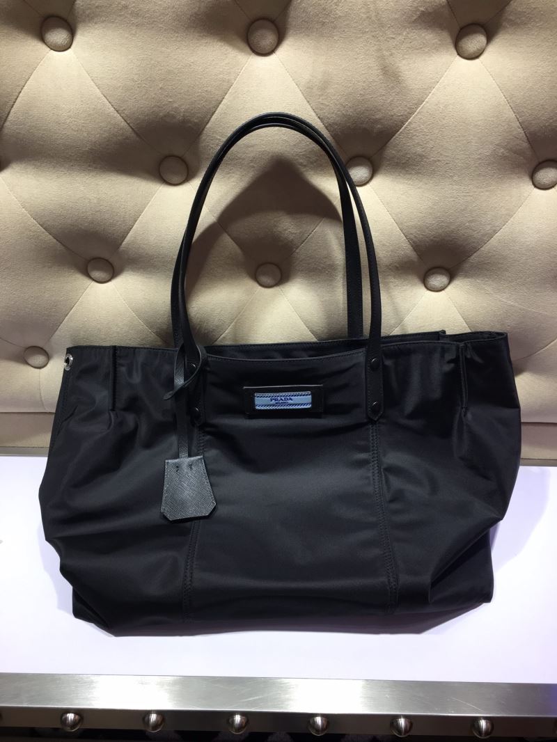 Pra*a tote bags